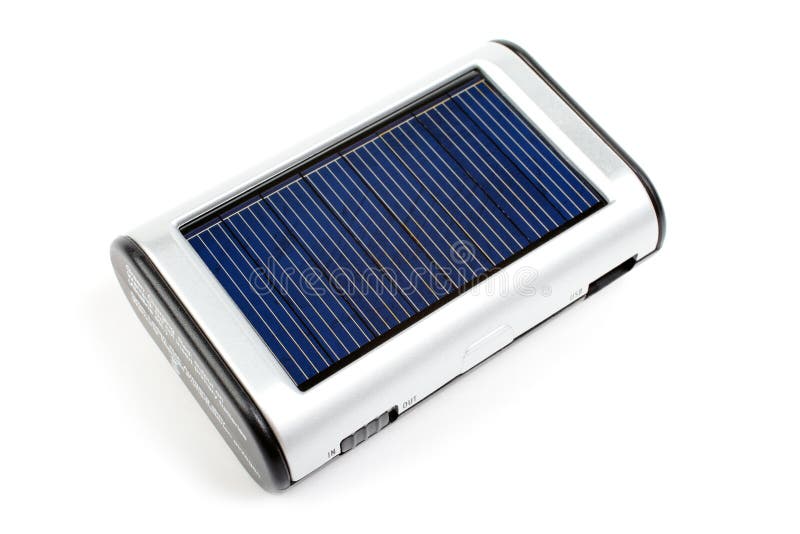 Tragbares Solarpanel Ladegerät elektronisches Gerät blau weiß erneuerbare Energie Technologie grüne Energie Batterie isolierter Hi stockbilder