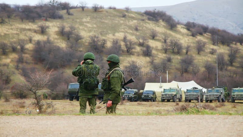 Soldati russi in Perevalne, Crimea