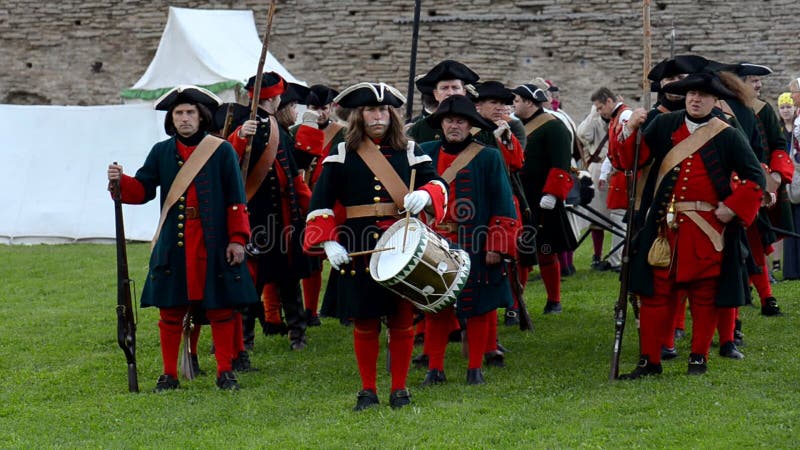 Soldati russi Ricostruzione storica nel castello di Narva