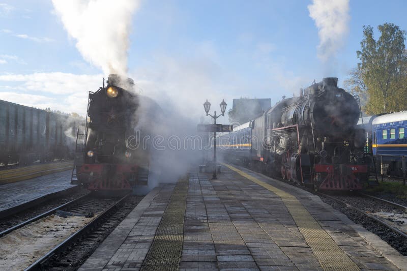 Soleggiato ottobre mattina alla stazione di sortavala immagini stock libere da diritti