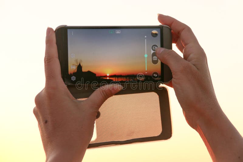 Solnedgång Sicilien Italien för Smartphone detaljfoto fotografering för bildbyråer Solnedgång Sicilien Italien för Smartphone detaljfoto fotografering för bildbyråer