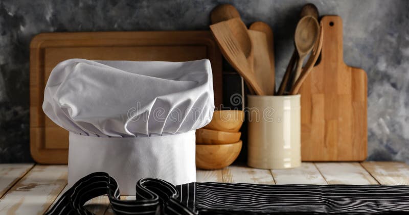 Abra El Libro De Recetas En Blanco Sobre Fondo De Madera Marrón