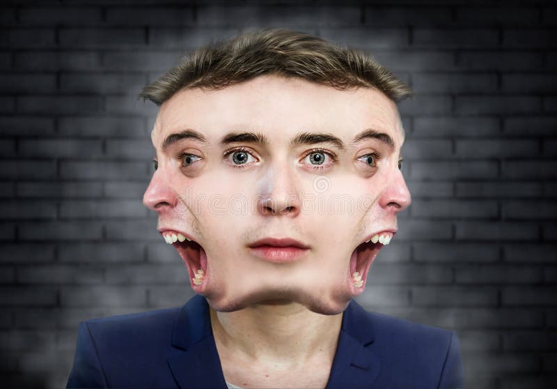 Sonderbares Porträt des mehrfachen Gesichtsmannes über Wandhintergrund lizenzfreie stockfotografie Sonderbares Porträt des mehrfachen Gesichtsmannes über Wandhintergrund lizenzfreie stockfotografie