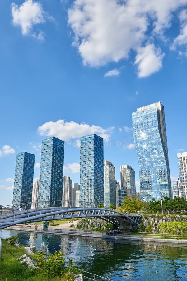 Download Songdo,韩国- 2015年9月07日:Songdo IBD 编辑类库存图片 - 图片 包括有 国际, 社论: 62530114