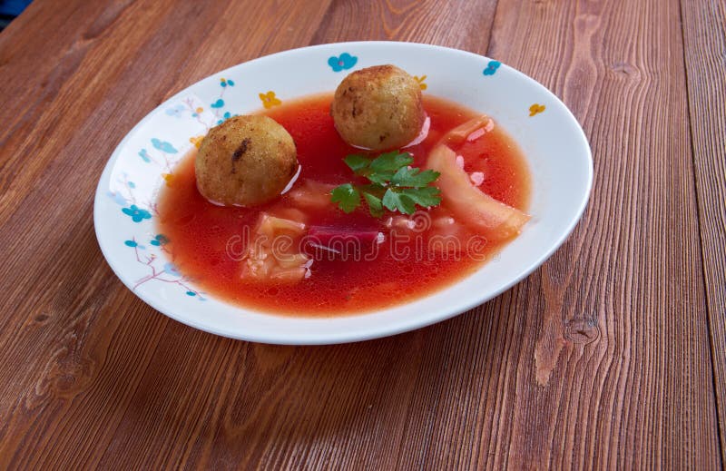Sopa de Kubbeh imagen de archivo libre de regalías Sopa de Kubbeh imagen de archivo libre de regalías