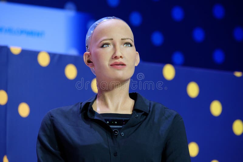 Sophia-Humanoidroboter bei der Open Innovations-Konferenz an Skolokovo-technopark stockfotos