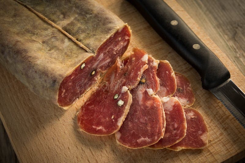 Soppressata, Salame Italiano Fotografia Stock Immagine di salame