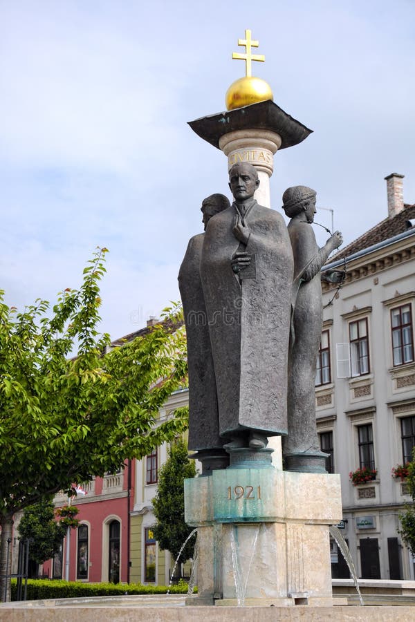 Sopron - Fountain With Statues