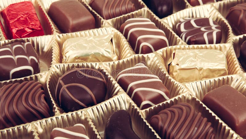 Sortierte feine Schokoladen lizenzfreies stockbild Sortierte feine Schokoladen lizenzfreies stockbild