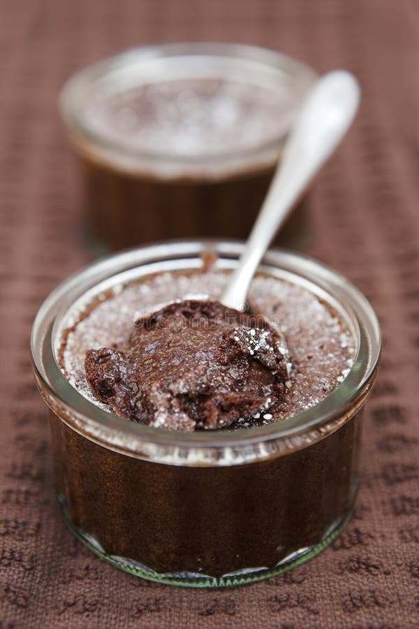 Soufflé de chocolate imagem de stock
