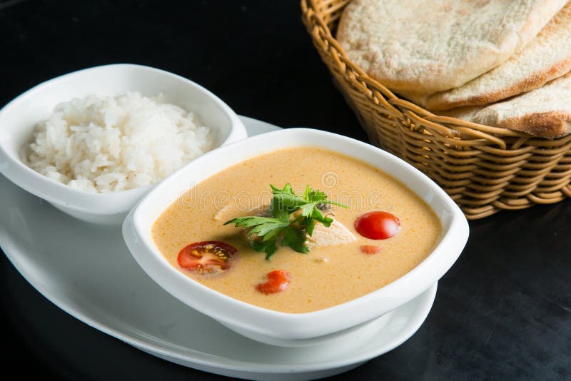 Soupe à poissons avec la crème sure image stock Soupe à poissons avec la crème sure image stock