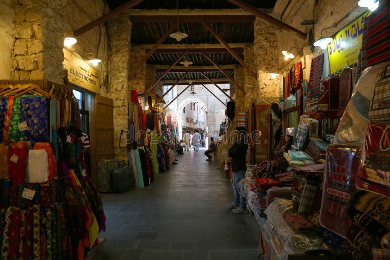 Souq w Doha Waqif, Katar zdjęcie stock