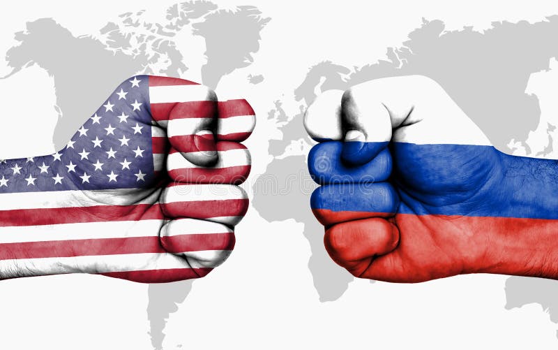 Soyez en conflit entre les Etats-Unis et la Russie - poings masculins