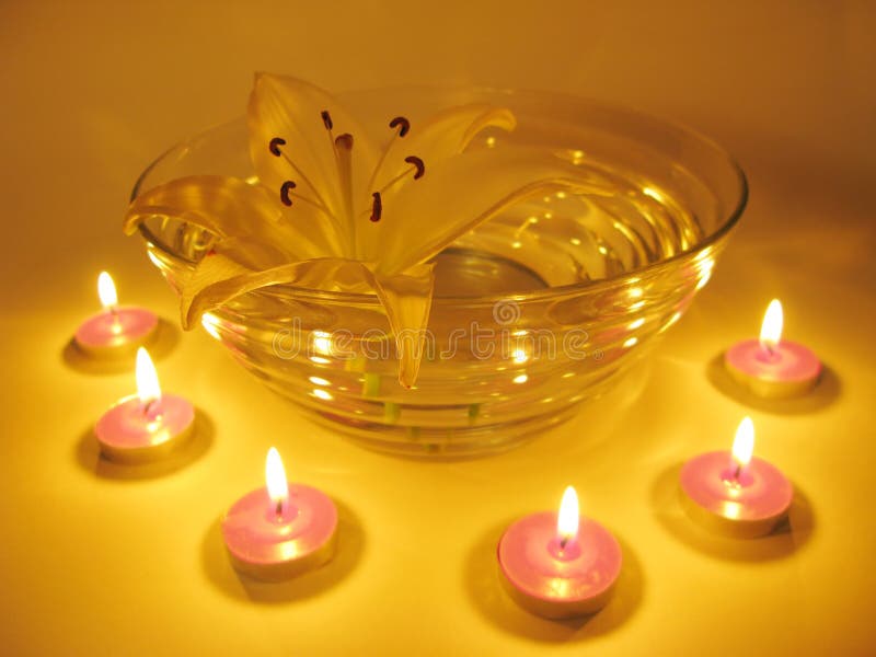 Spa candles flowers