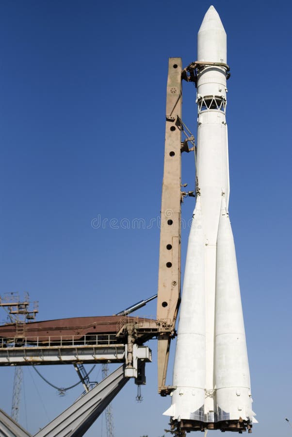 Space ship on a launch pad stock image. Image of boost - 2221337