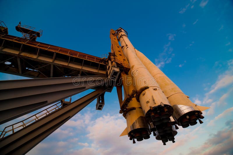 Spaceship on a launchpad royalty free stock images