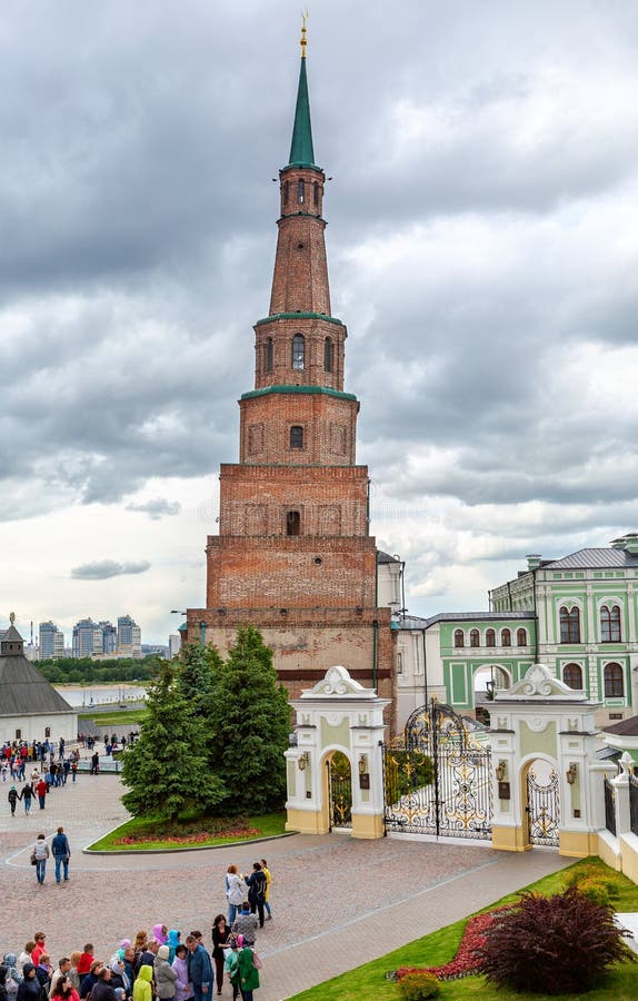 Spada Basztowy Syuyumbike w Kazan Kremlin obrazy royalty free Spada Basztowy Syuyumbike w Kazan Kremlin obrazy royalty free