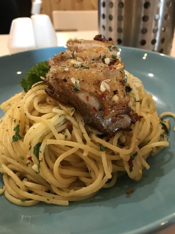 Spaghetti Aglio Olio stock photo. Image of olio, aglio 120547686