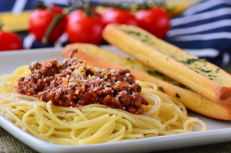 Spaghetti Bolognese Garlic Bead Baguettes Stock Photos - Free &amp; Royalty ...