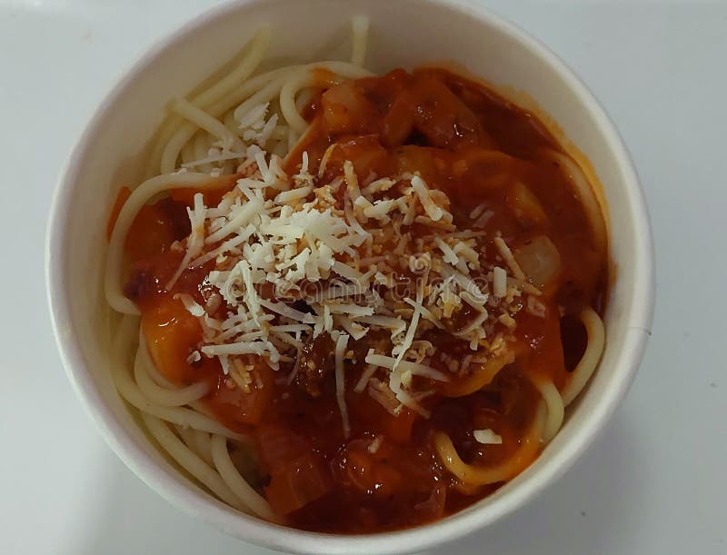 Spaghetti in Bowl stock photo. Image of food, bowl, spaghetti 264241772