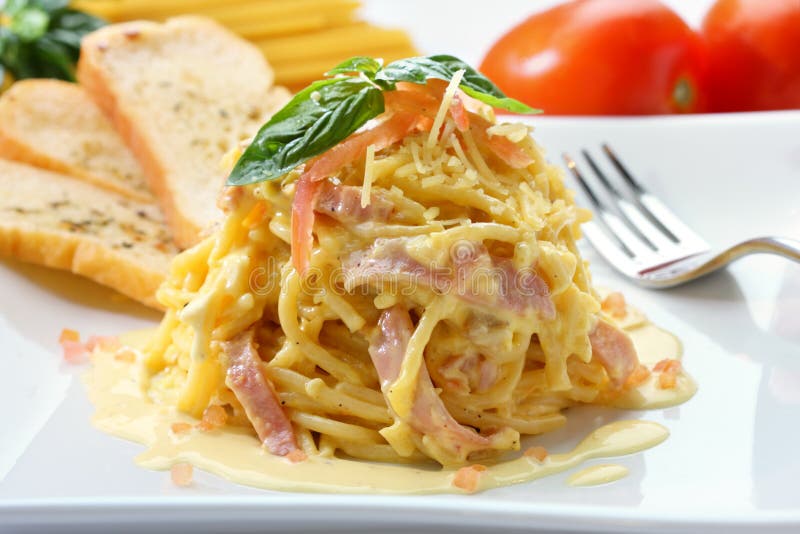 Rigatoni Pasta with Spinach & Cheese Sauce Stock Photo Image of