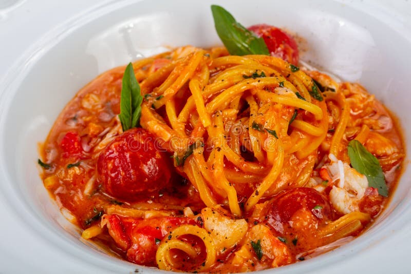 Spaghetti with Crab stock image. Image of table, cuisine 123502947