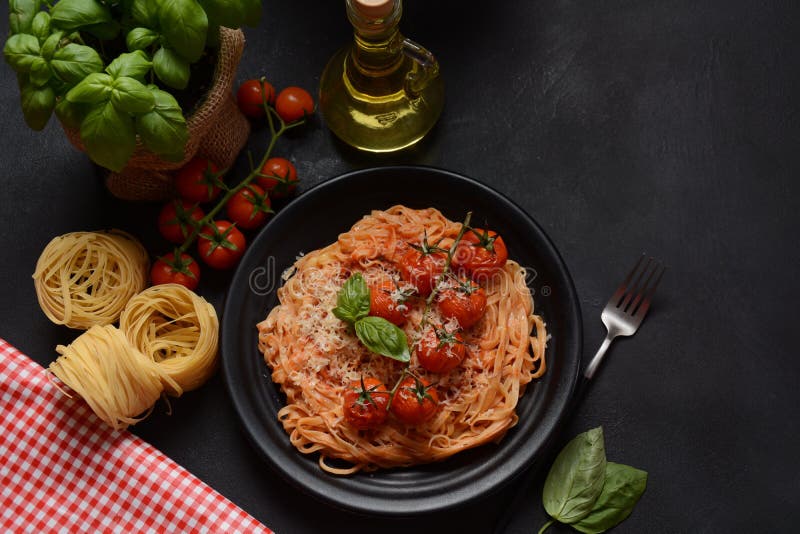 Spaghetti Pasta with Cherry Tomatoes Garnished with Basil Leaf Stock Image Image of fresh