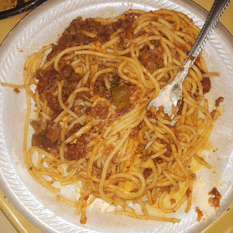 Spaghetti yummy dindin stock photo. Image of food, dinner 162972326