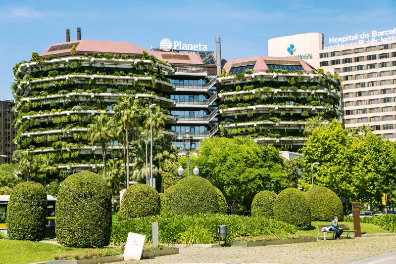 opening Eigenaardig Vel Modern Green Buildings with Landscaping on Balconies in Barcelona Editorial  Image - Image of gardening, facade: 136632960