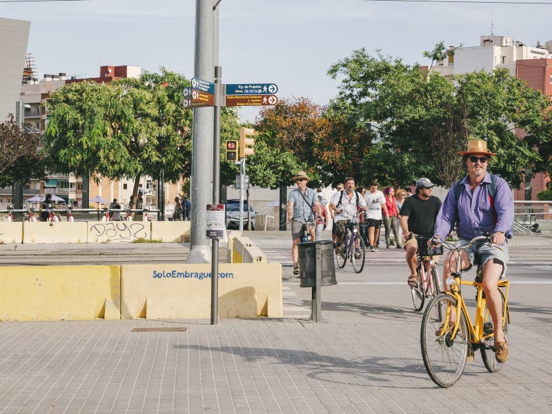 SPAIN, BARCELONA - OCT 12, 2018 : Barcelona Bicycle tour Old town city street group of Tourist travel with guide royalty free stock photo SPAIN, BARCELONA - OCT 12, 2018 : Barcelona Bicycle tour Old town city street group of Tourist travel with guide royalty free stock photo