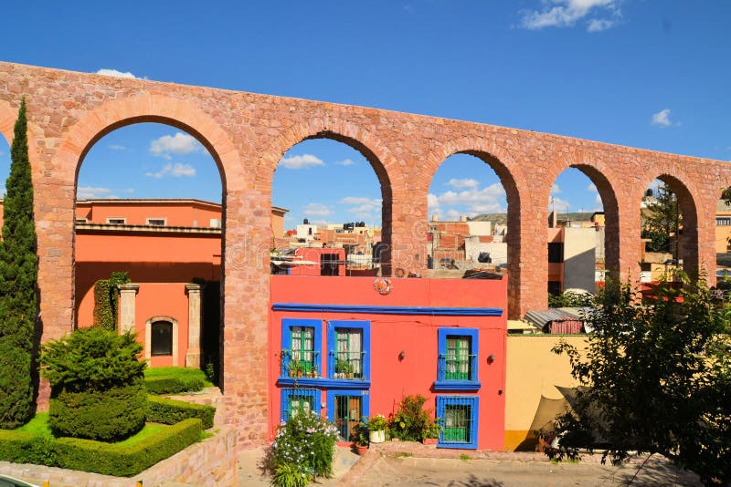 Spanish colonial aquaeduct in Zacatecas, Central