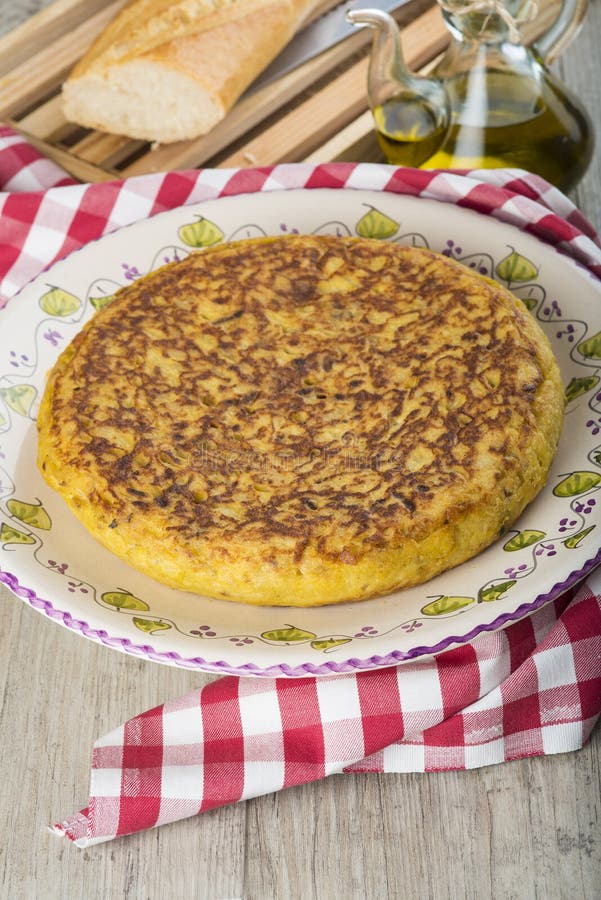 Spanish potatoes omelette stock photo. Image of rustic 86171310