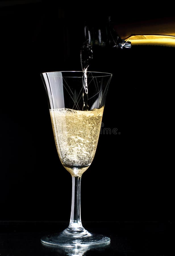 Sparkling wine glass