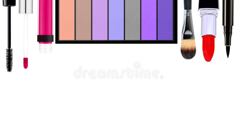 Spazzola e cosmetici di trucco, su un fondo bianco isolato immagine stock Spazzola e cosmetici di trucco, su un fondo bianco isolato immagine stock
