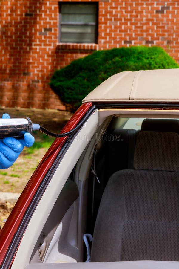 108 Front Car Window Glue Stock Photos Free & RoyaltyFree Stock Photos from Dreamstime