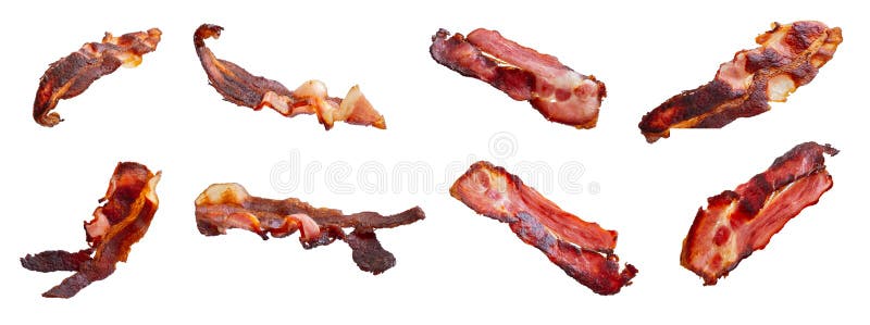 Speckscheiben oder Stücke aus frittiertem Speck, auf weißem Hintergrund isoliert stockbilder