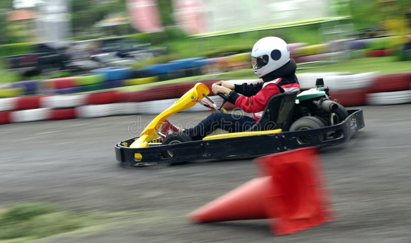 BANGKOK, THAILAND - 10 MAY 2013: Thai Teens Perpare For A Go-kart