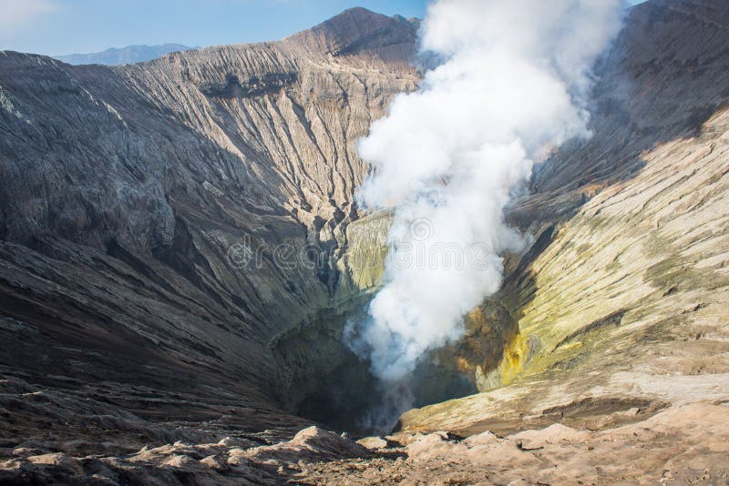 Mount Bromo is located in the Bromo Tengger Semeru National Park in East Java, a mountainous highland ranging between 1,000 to 3,676m above sea level. Mount Bromo is located in the Bromo Tengger Semeru National Park in East Java, a mountainous highland ranging between 1,000 to 3,676m above sea level.