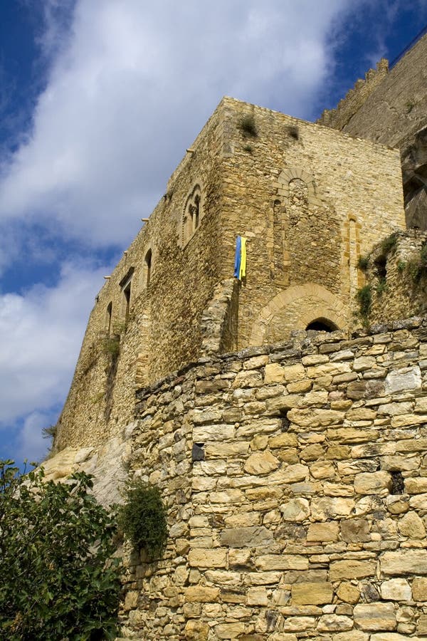 Sperlinga medieval castle