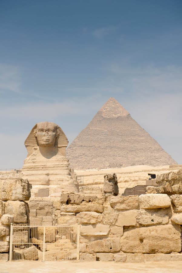 The Sphinx and Pyramid of Khafre Stock Photo - Image of culture ...