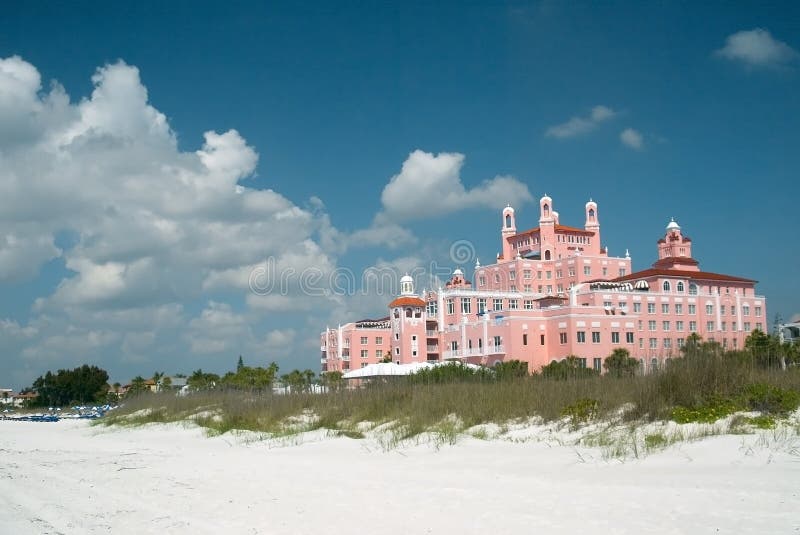 Spiaggia della st Pete dell'hotel del Don Cesar, Florida