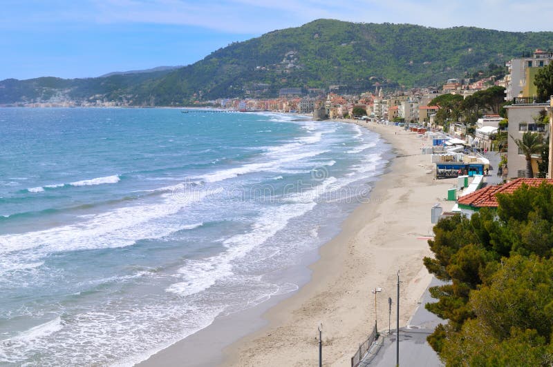 Spiaggia di Alassio, Liguria, Italia immagini stock Spiaggia di Alassio, Liguria, Italia immagini stock
