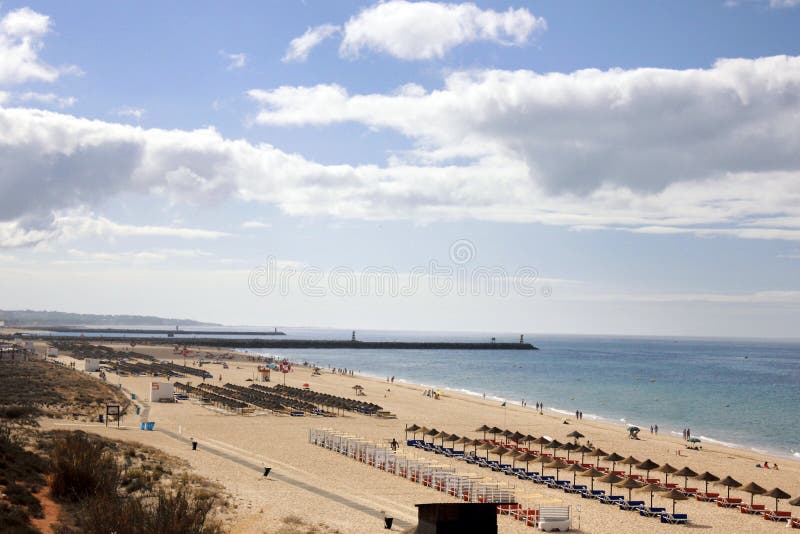 Spiaggia di Falesia - Vilamoura fotografie stock libere da diritti Spiaggia di Falesia - Vilamoura fotografie stock libere da diritti
