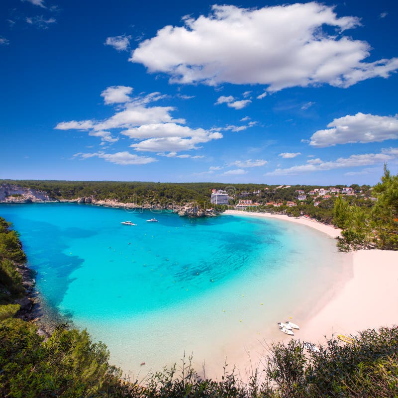 Spiaggia di Menorca Cala Galdana in Ciutadella a balearico