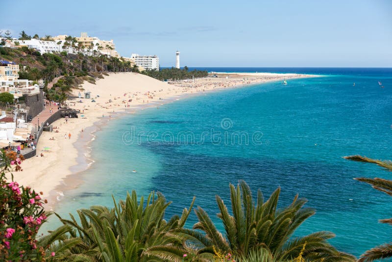 Spiaggia di Morro Jable, Isole Canarie Fuerteventura immagini stock libere da diritti Spiaggia di Morro Jable, Isole Canarie Fuerteventura immagini stock libere da diritti
