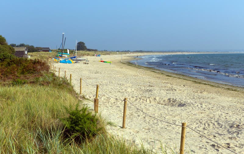 Spiaggia Dorset Inghilterra Regno Unito della collinetta di Studland fotografie stock Spiaggia Dorset Inghilterra Regno Unito della collinetta di Studland fotografie stock