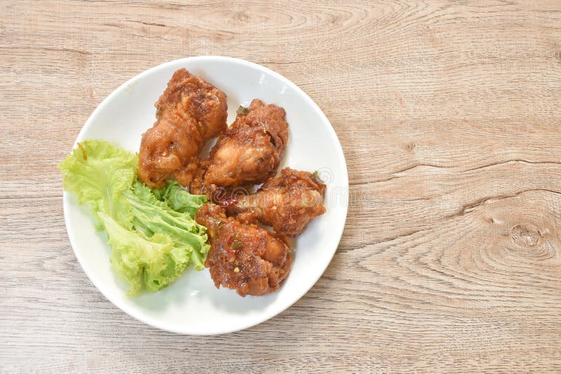 Spicy Crispy Fried Chicken Drum Wing with Lemon Leaf Sauce and