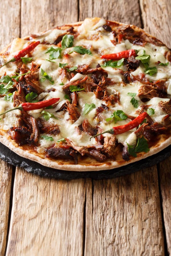 Spicy Pulled Pork Pizza with Mozzarella Cheese, Herbs and Barbecue