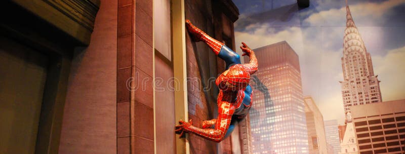 Spider-man Life Size Statue Isolated on City Buildings Background Editorial  Photography - Image of blue, cosplay: 204188562