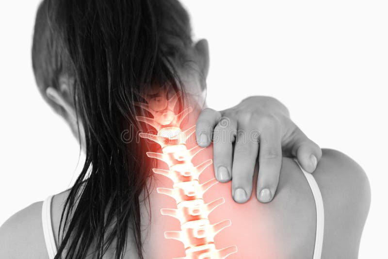 Spina dorsale evidenziata della donna con dolore al collo fotografie stock Spina dorsale evidenziata della donna con dolore al collo fotografie stock